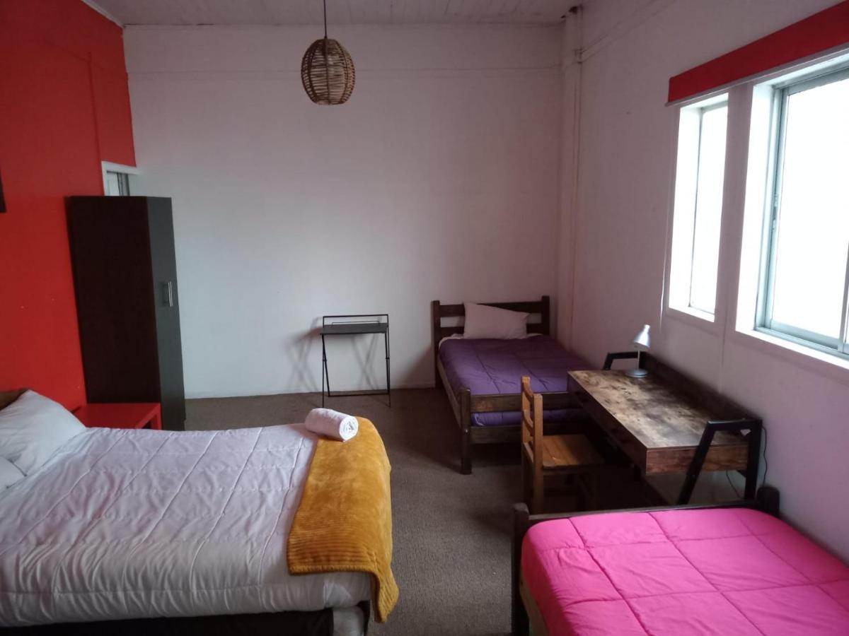 Meraki Hostel - Cerro Alegre - บัลปาราอีโซ ภายนอก รูปภาพ